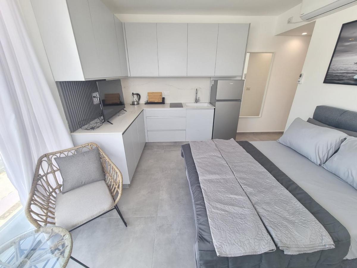 חוויה בכיכר Apartment Netanya Exterior photo
